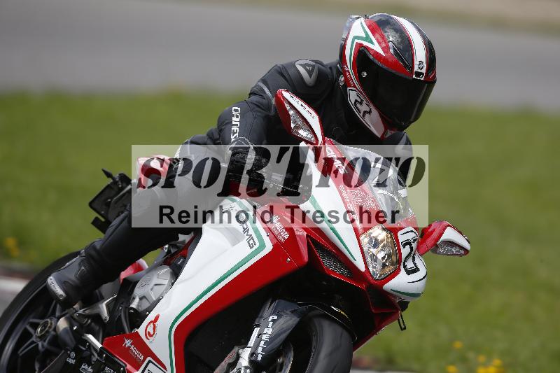 /Archiv-2024/29 12.06.2024 MOTO.CH Track Day ADR/Gruppe gelb/77